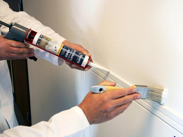 Finition par mastic et peinture directe
